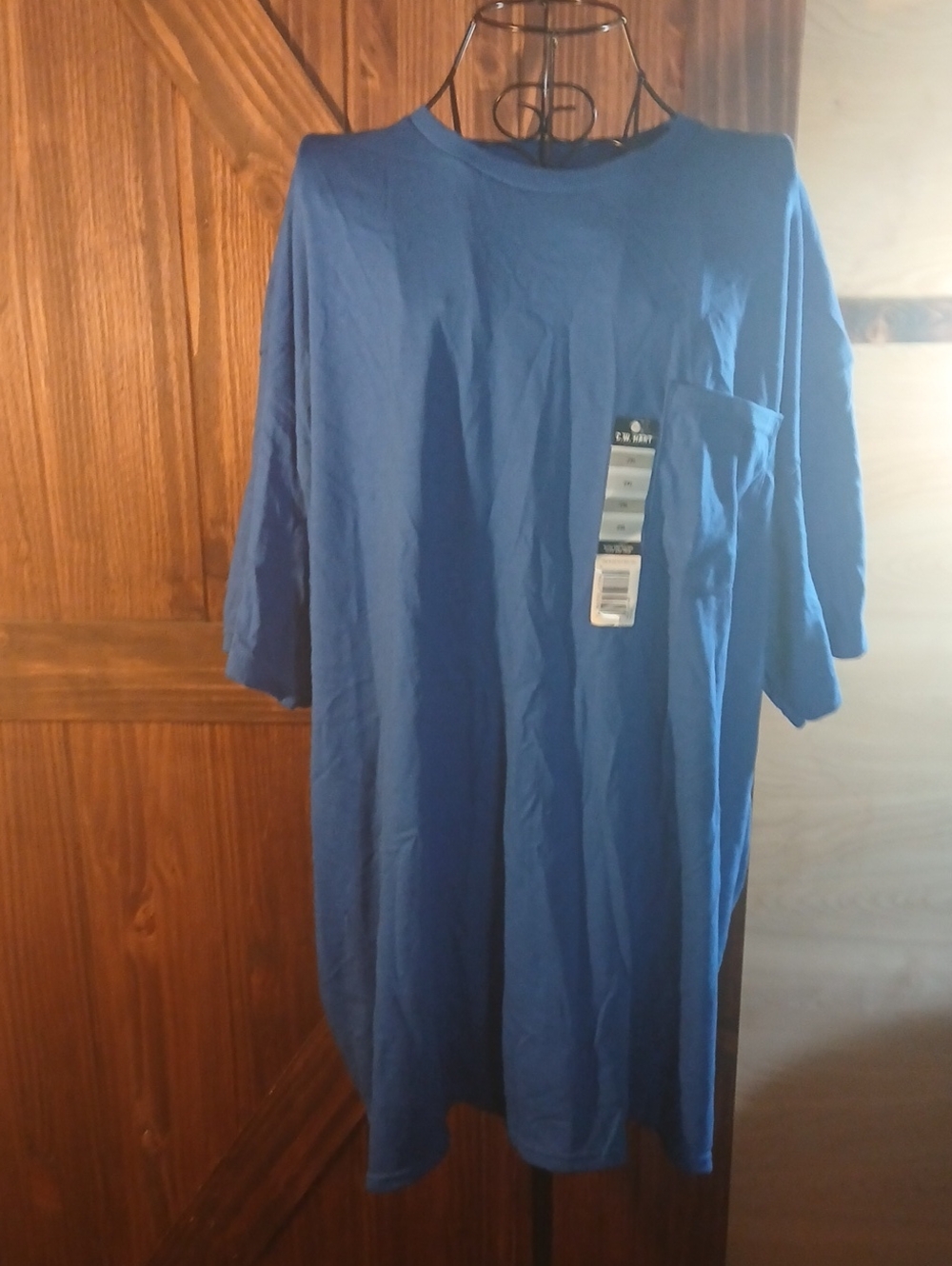 NWT Comfort Fit Blue Pocket Tee - Men